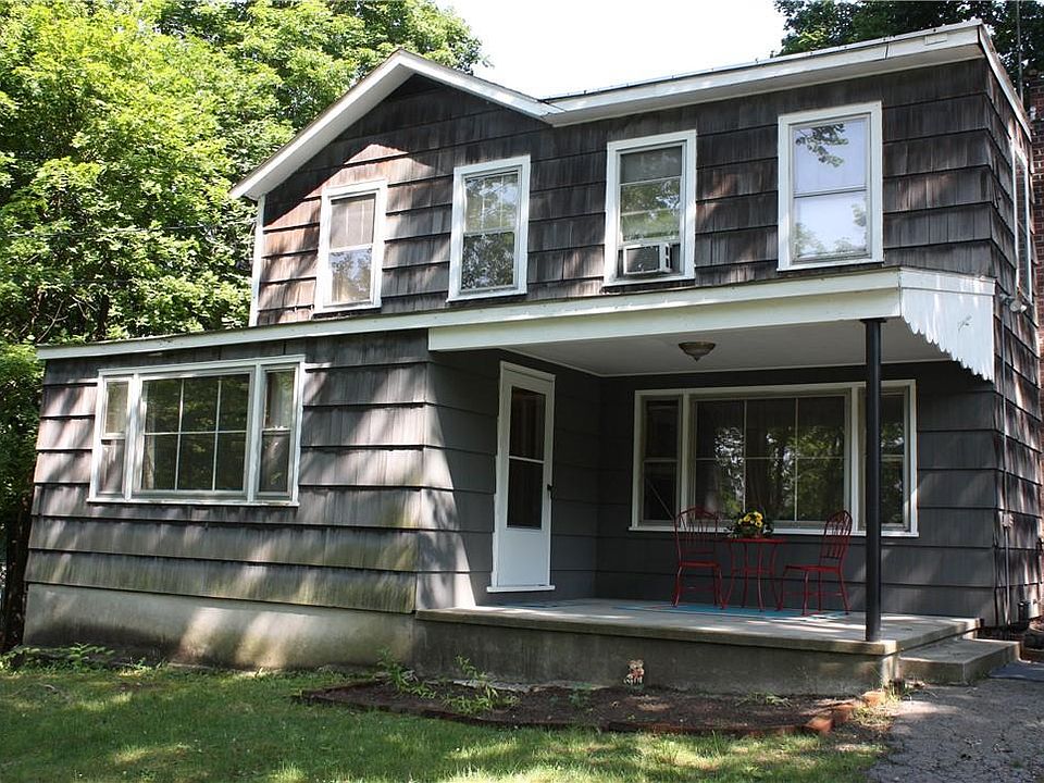 1st image of 9 Victoria Avenue