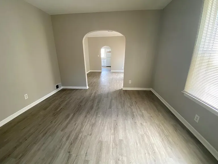 616 Vine St #1 — Photo 9
