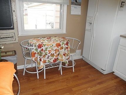 4th image of 1514 Sobieski St