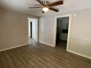 610 W Brazos St APT 2, Victoria, TX 77901