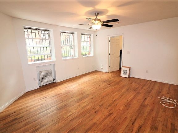 2nd image of 258 W 73rd St #1A
