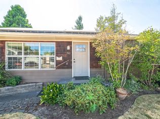 345 NE 9th Pl, Hillsboro, OR