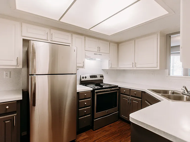 3110 Whisper Oaks Ln #C — Photo 19