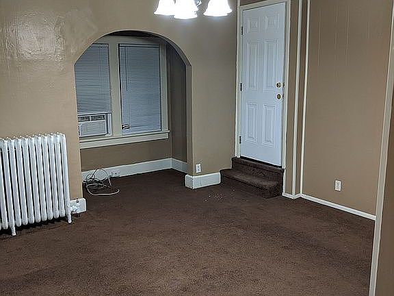 5th image of 1105 W University Ave