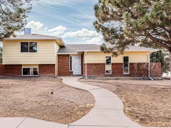 4619 Cedarweed Blvd, Pueblo, CO 81001