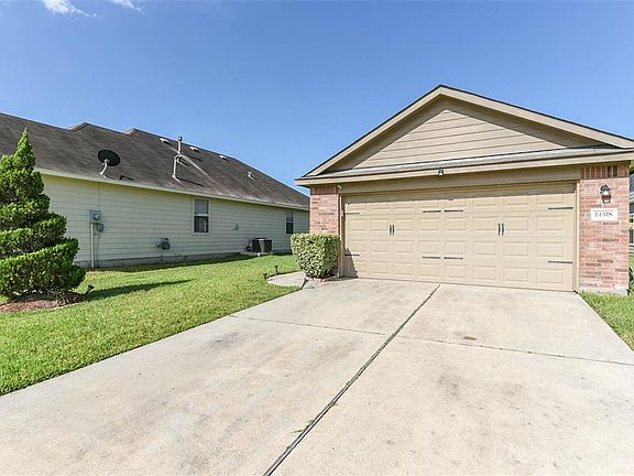 2nd image of 14318 Cypress Meadows Dr