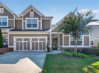 1401 Lexington Green Pnes, Cumming, GA 30040