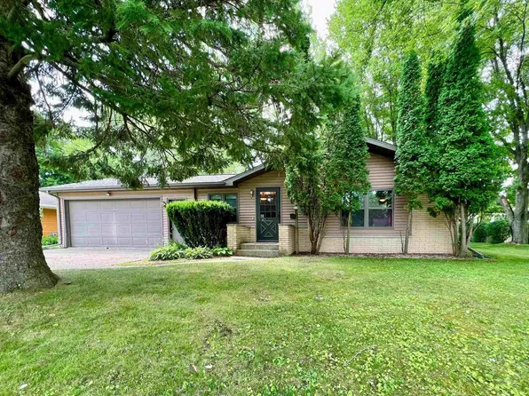 418 East FOREST STREET, Marshfield, WI 54449
