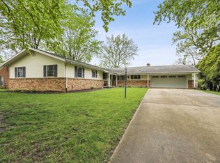 1725 Georgetown Dr, Champaign, IL 61821