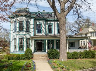 209 NE Randolph Ave, Peoria, IL 61606