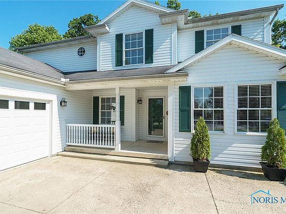 2nd image of 2428 Darcey Ct