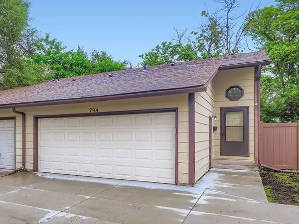 794 Agate St, Saint Paul, MN 55117