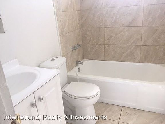 5th image of 12207 Alvaro St