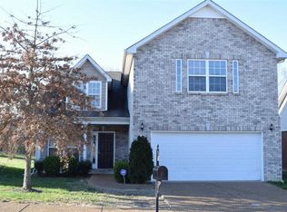 135 Sundown Dr, Antioch, TN 37013