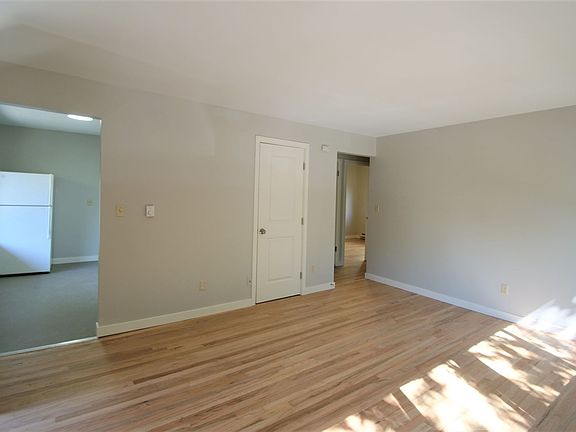 4th image of 8735 Greenwood Ave N #1