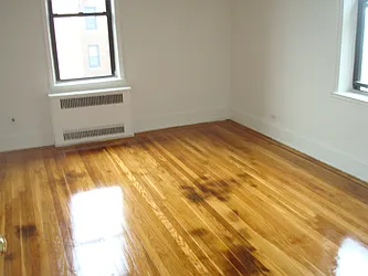 Rented by Realty 2000 Corp