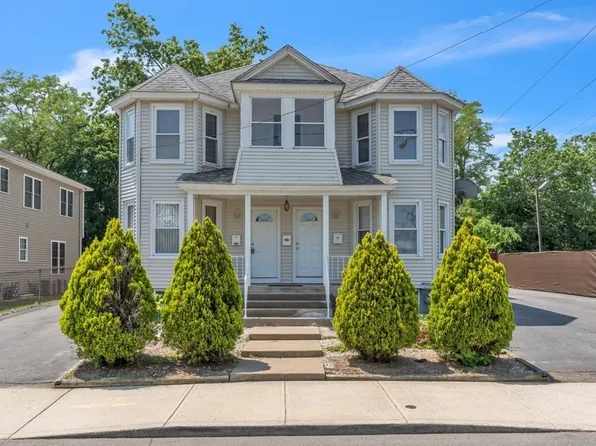 36-38 Hubbard St, Ludlow, MA 01056