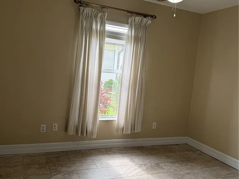 1235 Shelby Pkwy — Photo 12