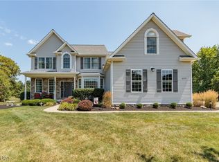6253 Highland Meadows Dr, Medina, OH 44256