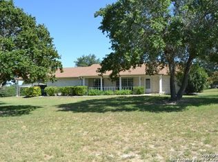 239 Ranch Country Dr, La Vernia, TX 78121