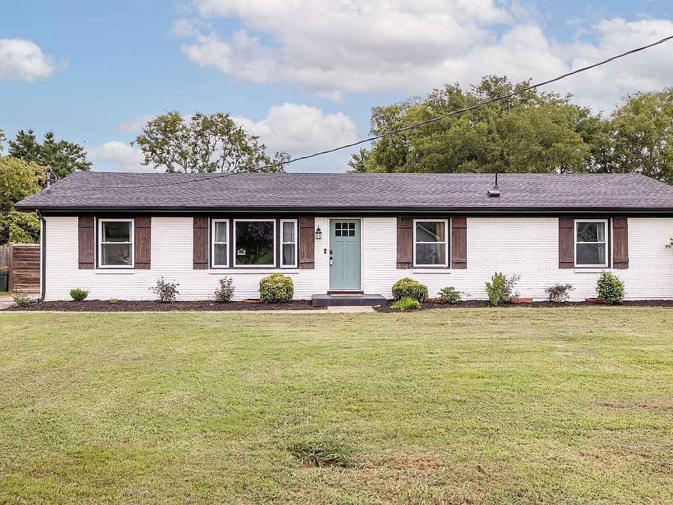 1st image of 108 La Greta Dr