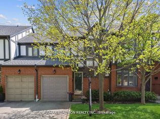 3050 Orleans Rd #11, Mississauga, ON L5L 5P7