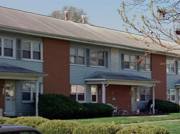 168 Buckeye Cir #B, Columbus, OH 43217