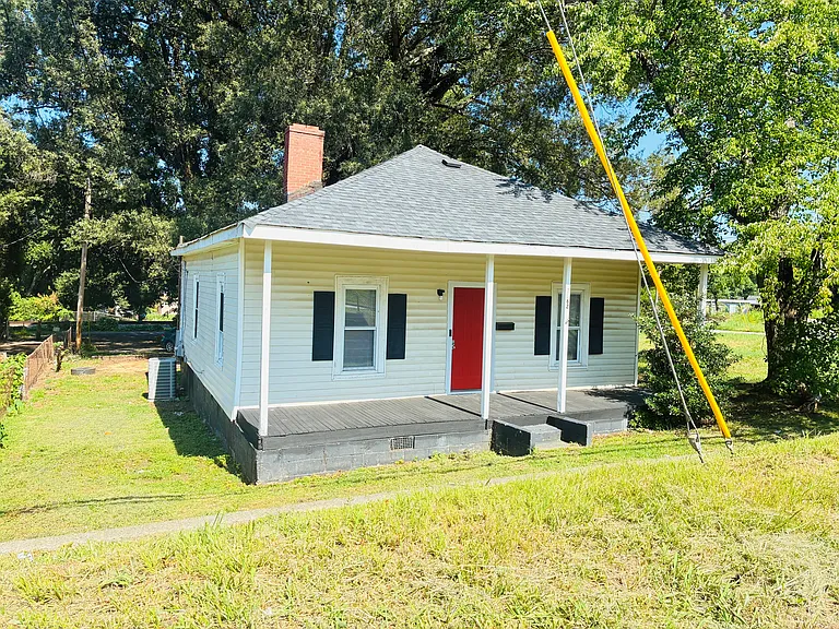 3362 York Hwy — Photo 2