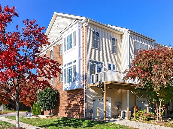 2nd image of 42634 Pine Forest Dr