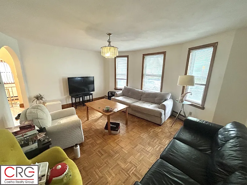 89 Lincoln St #1