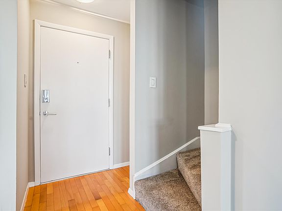 3rd image of 3125 17th St S
