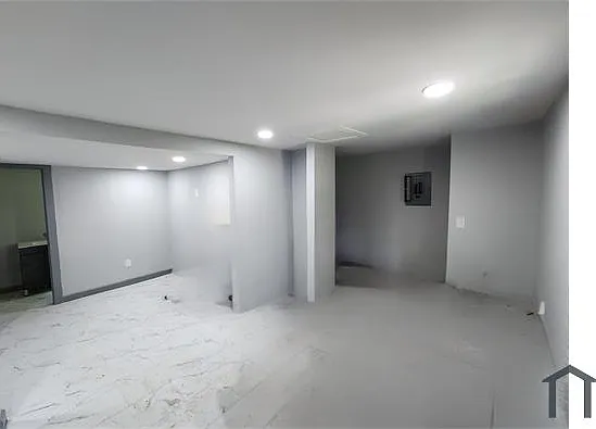 1285 Dallas Hwy #2 — Photo 3
