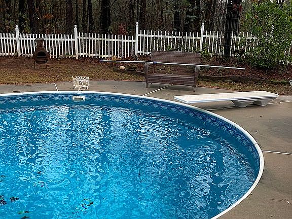 Winter views of pool area. 