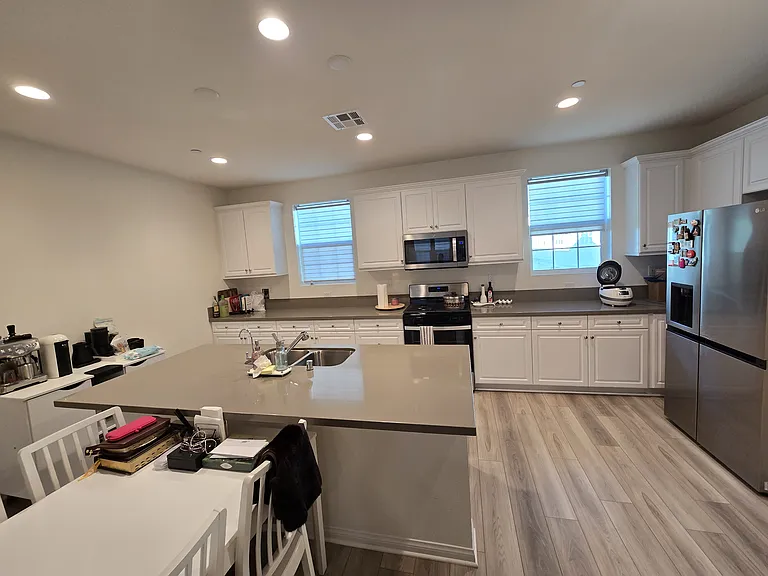 8901 Orangethorpe Ave — Photo 2