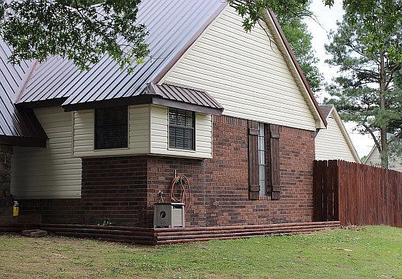 3rd image of 7989 Megwood Dr