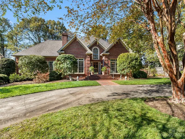 5728 Laurium Rd, Charlotte, NC 28226