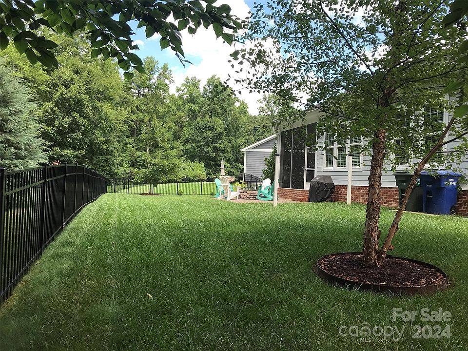 2nd image of 5853 Whitehawk Hill Rd