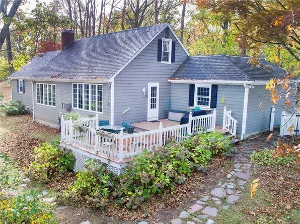 45 Butterworth Ave #R, Bristol, RI 02809