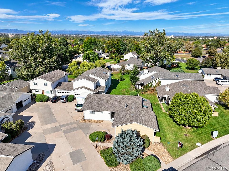 1st image of 243 S 25th Avenue