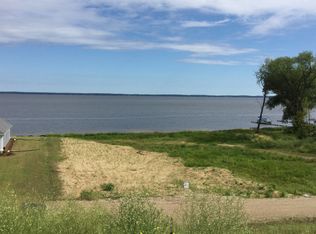 4902 W Houghton Lake Dr, Houghton Lake, MI 48629