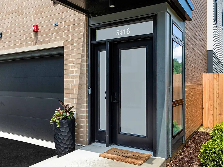 The Henry at Harms Woods - Luxury Townhomes — Photo 25