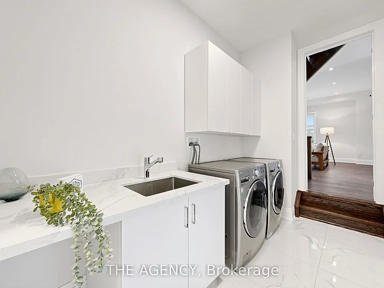 32 Conger St — Photo 18