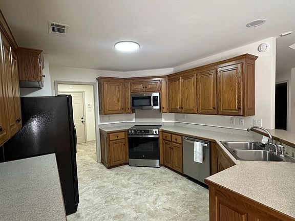 4th image of 4808 Shoal Creek Dr