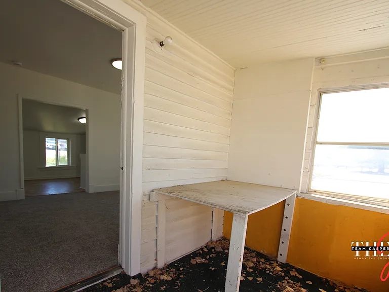 1013 E B St #1 — Photo 6