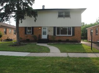 1828 Mayfair Ave, Westchester, IL 60154