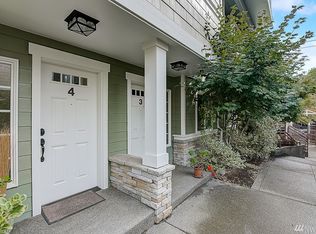 4216 SW Findlay St APT 4, Seattle, WA 98136