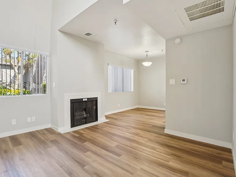 Lemoli Apartments — Photo 41