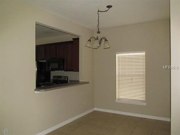5th image of 2109 Justice Ln