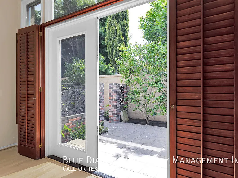 3650 Paseo Vista Famosa — Photo 12