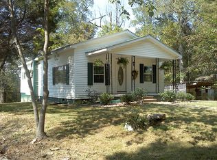 880 Shadden Rd, Tellico Plains, TN 37385